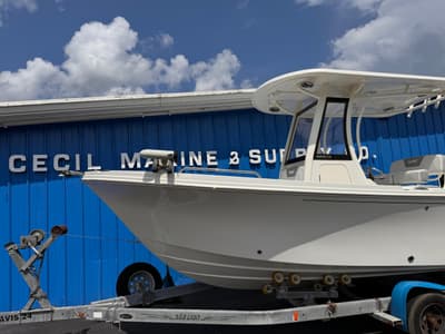 BOATZON | Parker 2200 Center Console 2025