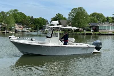 BOATZON | Parker 2300 Deep Vee Center Console 2021