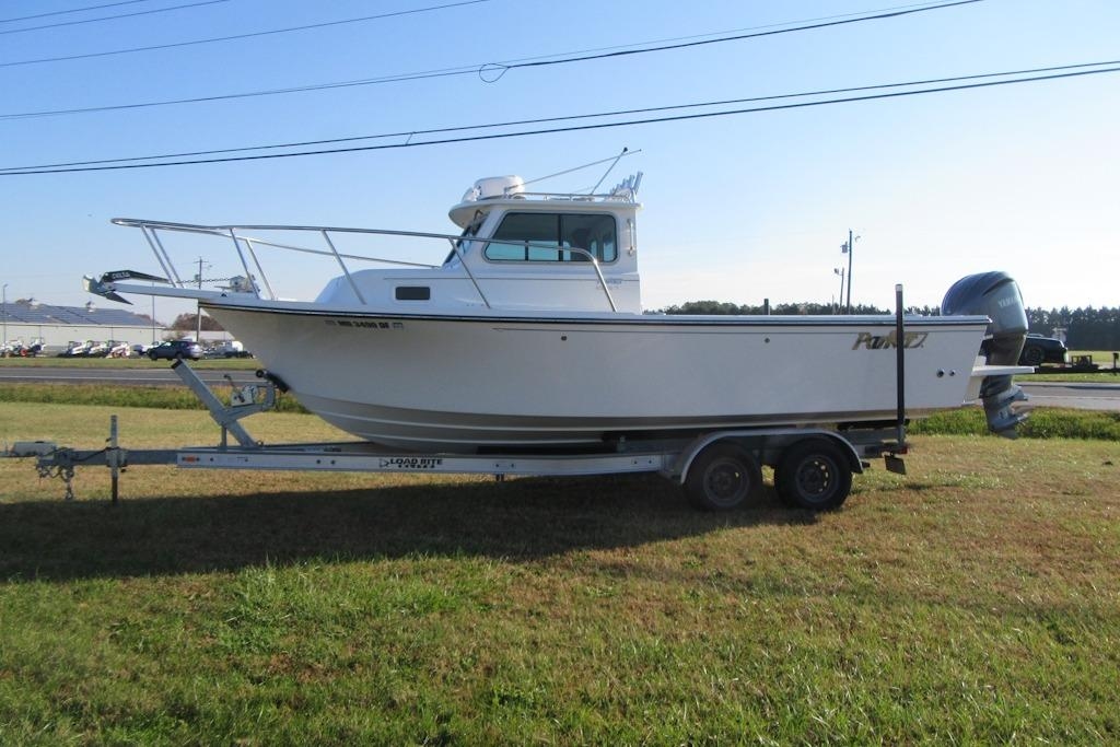 2024 Parker 2320 SL Sport Cabin - Sold Boat