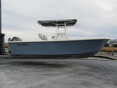 BOATZON | Parker 23SE Center Console 2025