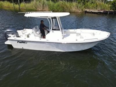 BOATZON | Parker 2400 2025