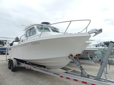 BOATZON | Parker 2420 Sport Cabin 2025