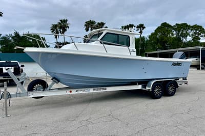 BOATZON | Parker 247 Explorer 2026