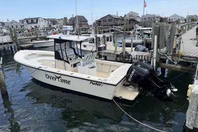 BOATZON | Parker 2501 Center Console 1999