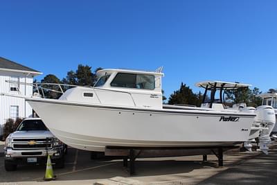 BOATZON | Parker 2520 2025