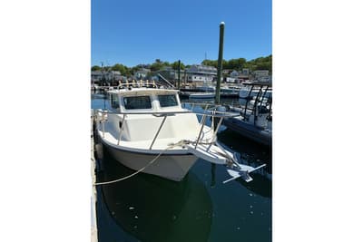BOATZON | Parker 2520 Deep Vee Sport Cabin 2006