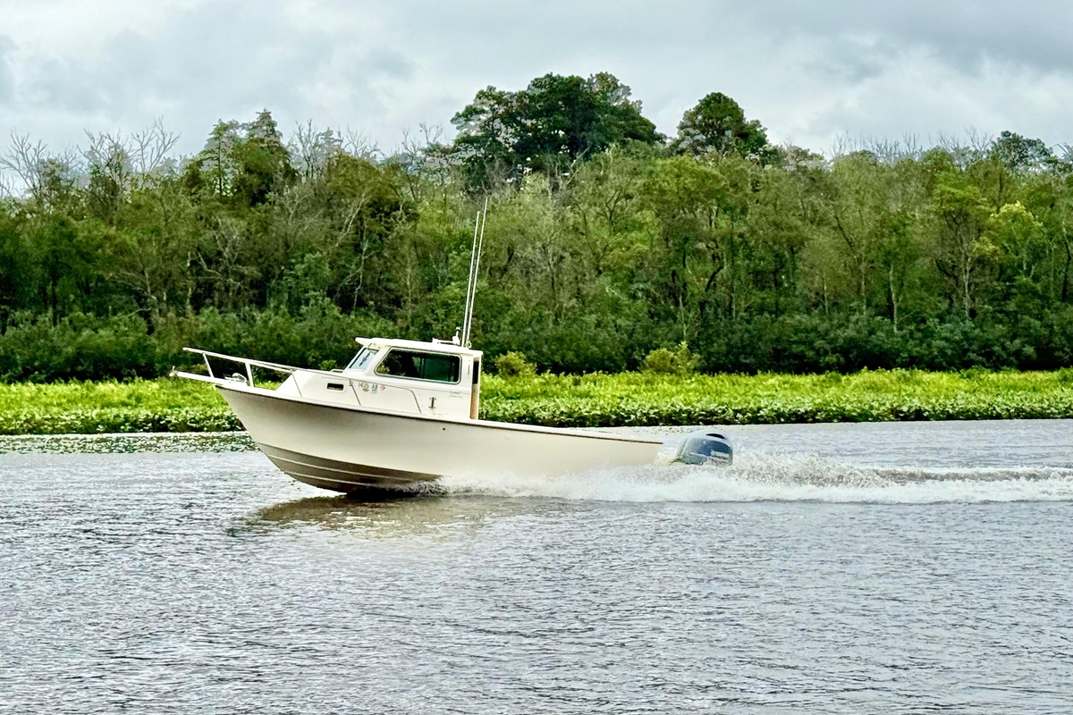 2008 Parker 2520 XLD Sport Cabin - Sold Boat