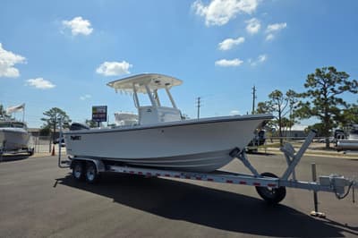 BOATZON | Parker 254 FATHOM 2026