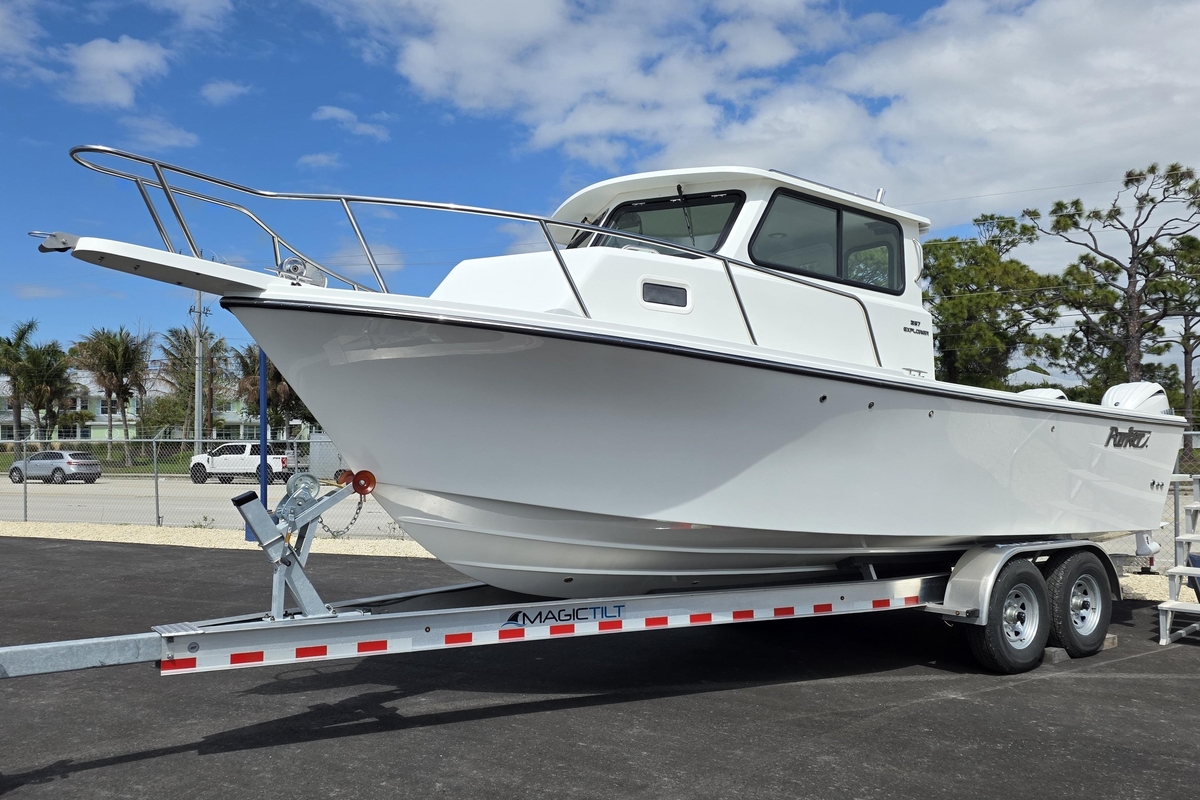 2026 Parker 257 Explorer - Sold Boat