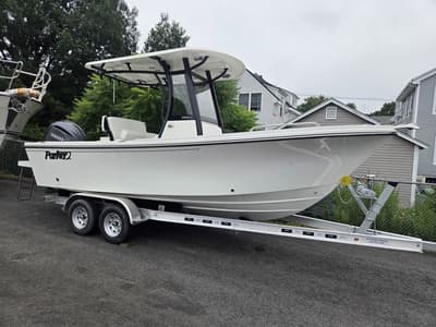 BOATZON | PARKER BOATS 2200 CC 2025
