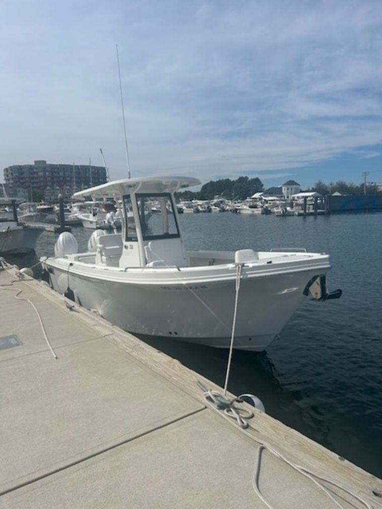 2025 PARKER BOATS 2600 CC - Sold Boat