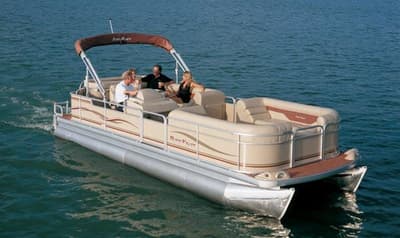 BOATZON | Parti Kraft Admiral 240 RE 2004