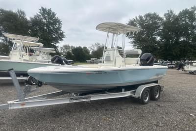 BOATZON | Pathfinder 2005 TRS 2023