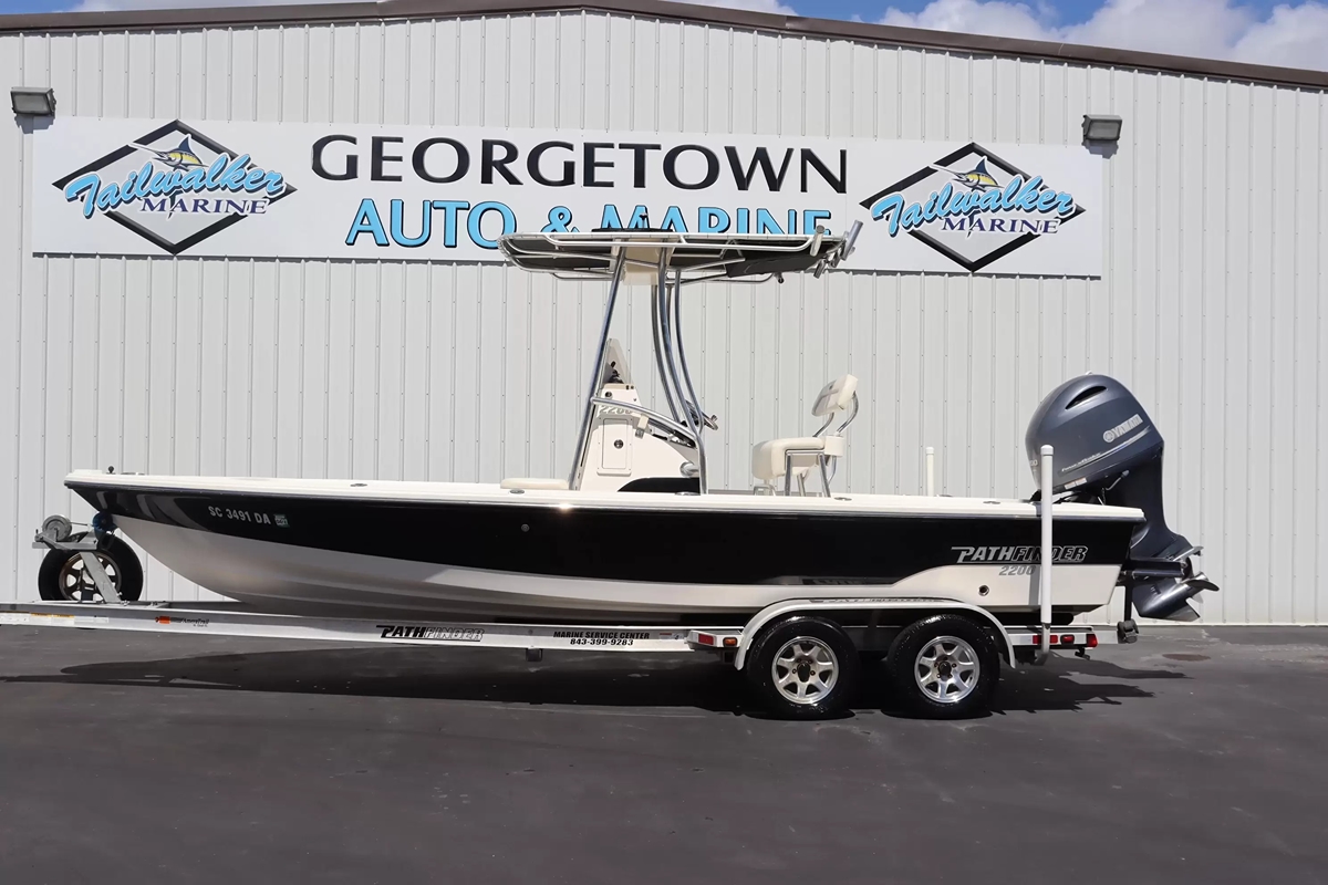 2014 Pathfinder 2200 TRS - Sold Boat