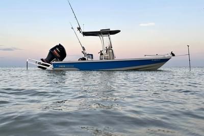 BOATZON | Pathfinder 2200 TRS 2014