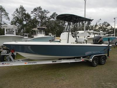 BOATZON | Pathfinder 2200 TRS 2025