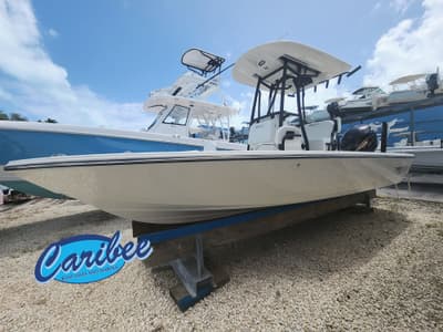 BOATZON | Pathfinder 2200 TRS 2026
