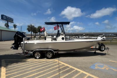 BOATZON | Pathfinder 2300 HPS 2013