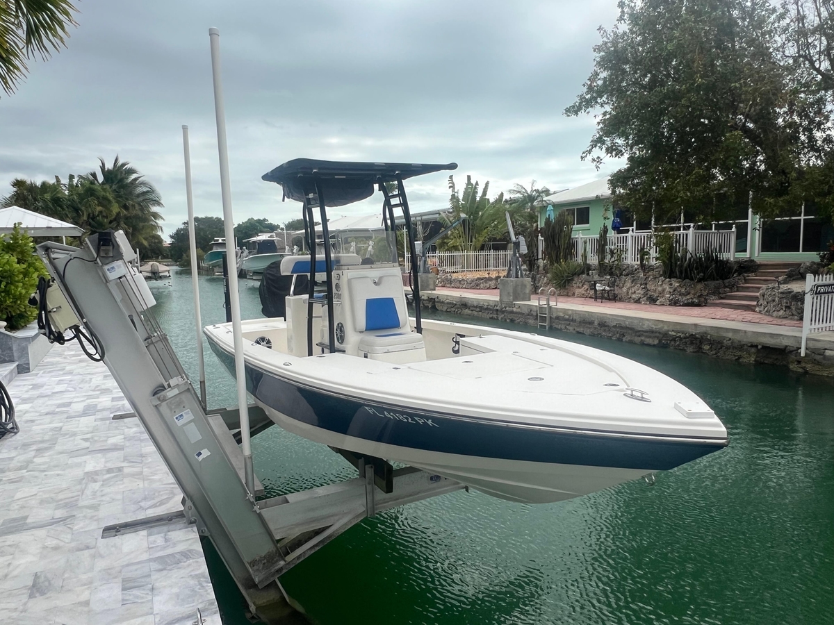 Pathfinder 2300 HPS 2014