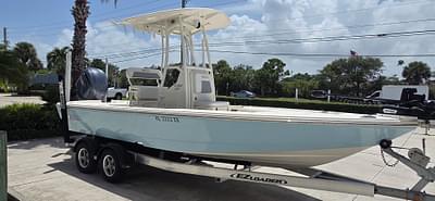 BOATZON | Pathfinder 2300 HPS 2023