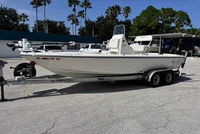 BOATZON | Pathfinder 2300 HPS 2023