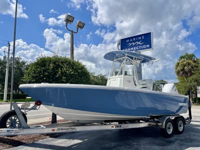 BOATZON | Pathfinder 2400 Hybrid 2027