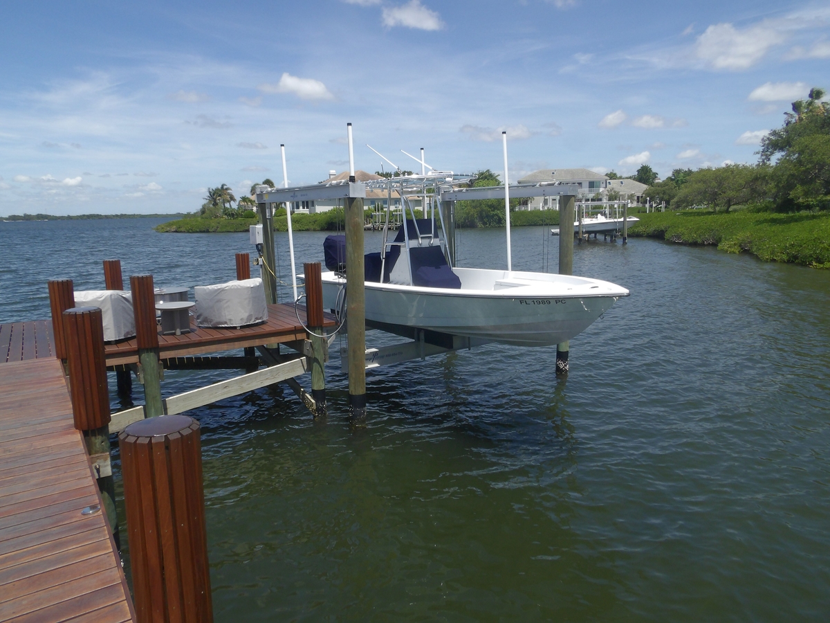 2003 Pathfinder 2400 Pathfinder - Sold Boat