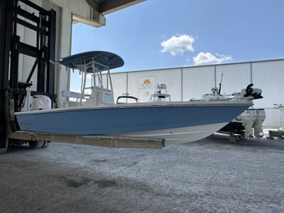 BOATZON | Pathfinder 2400 TRS 2022 BOATZON | Pathfinder 2400 TRS 2022