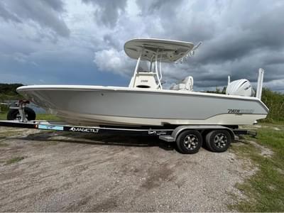 BOATZON | Pathfinder 2400 TRS 2025