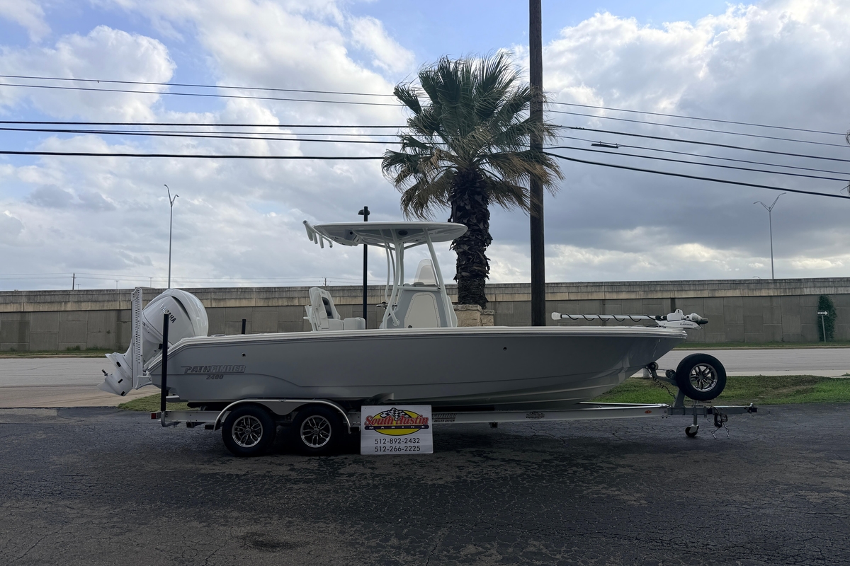 2026 Pathfinder 2400 TRS - Sold Boat