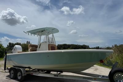 BOATZON | Pathfinder 2400 TRS 2026