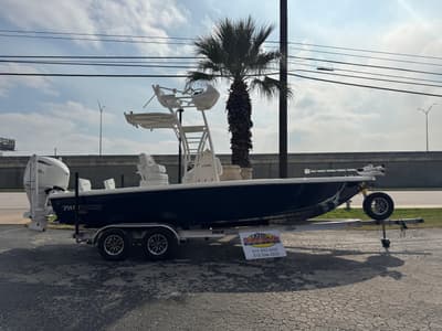 BOATZON | Pathfinder 2500 Hybrid 2025