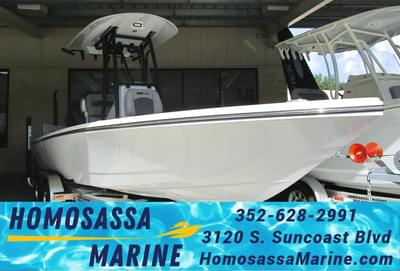 BOATZON | Pathfinder 2500 Hybrid 2025 BOATZON | Pathfinder 2500 Hybrid 2025