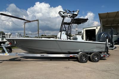 BOATZON | Pathfinder 2500 Hybrid 2026