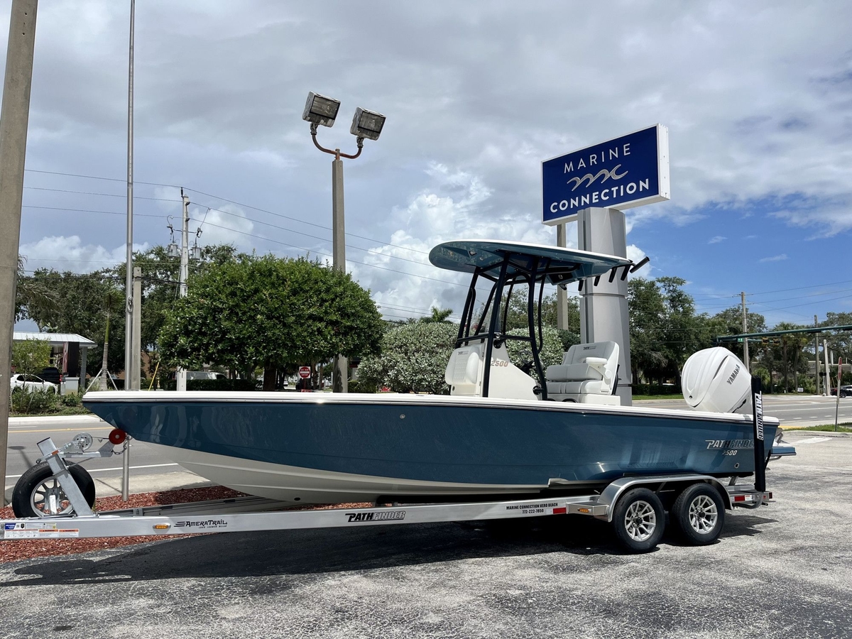 2026 Pathfinder 2500 Hybrid - Sold Boat