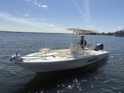 BOATZON | Pathfinder 2600 HPS 2015