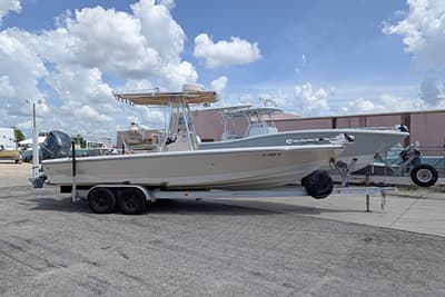 BOATZON | Pathfinder 2600 HPS 2015