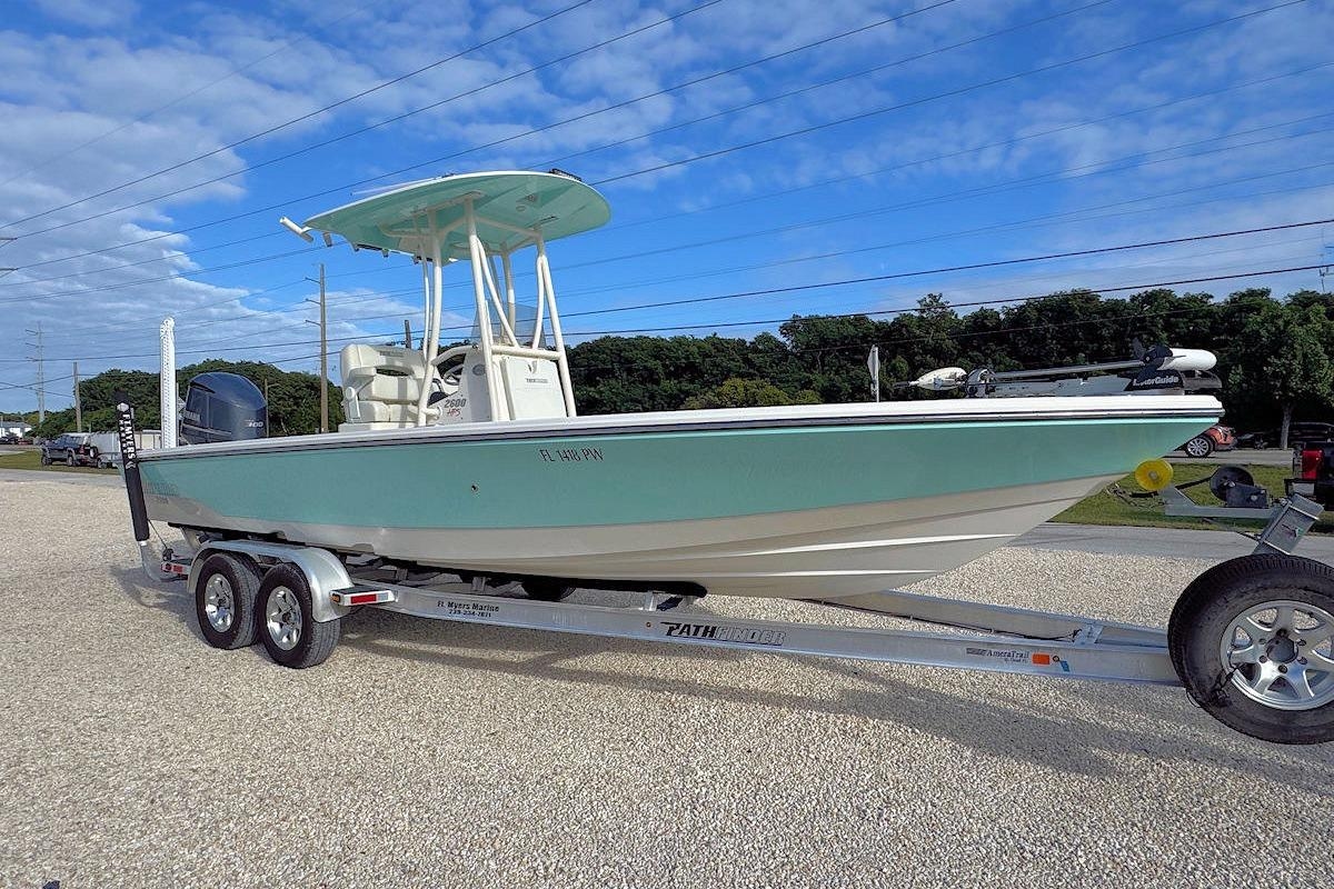 2015 Pathfinder 2600 HPS - Sold Boat