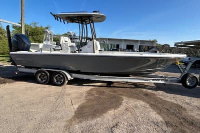 BOATZON | Pathfinder 2600 HPS 2023