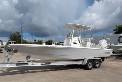 BOATZON | Pathfinder 2600 Hybrid 2027