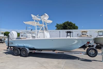 BOATZON | Pathfinder 2600 Hybrid 2027