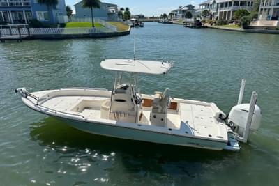 BOATZON | Pathfinder 2600 TRS 2016