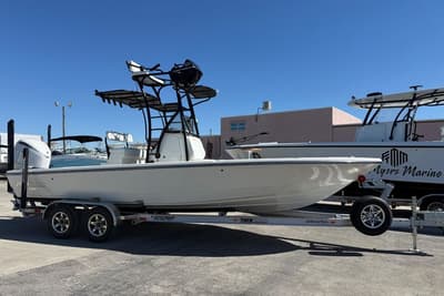 BOATZON | Pathfinder 2600 TRS 2026