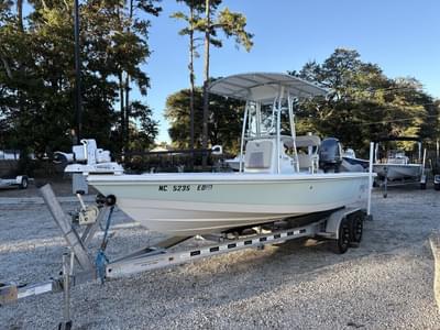 BOATZON | Pathfinder Boats 2200 TRS 2016