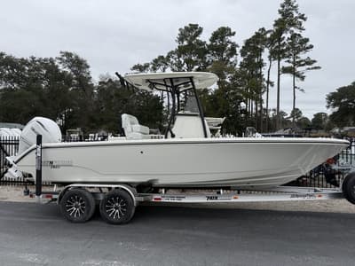 BOATZON | Pathfinder Boats 2400 Open 2026