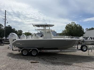 BOATZON | Pathfinder Boats 2400 TRS 2024