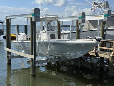BOATZON | Pathfinder Boats 2600 TRS 2025