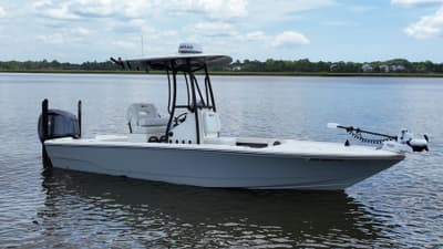 BOATZON | Pathfinder Hybrid 2500 2025