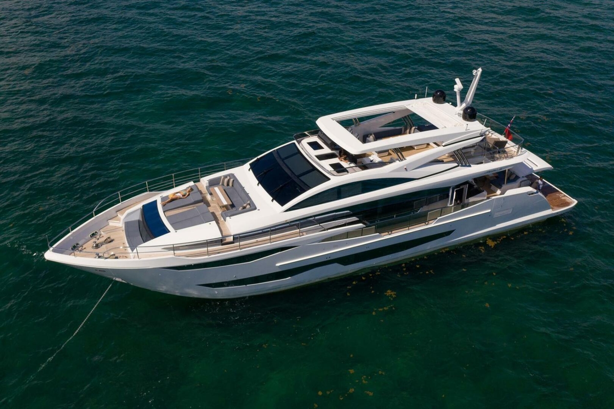 2020 Pearl 95 - Sold Boat