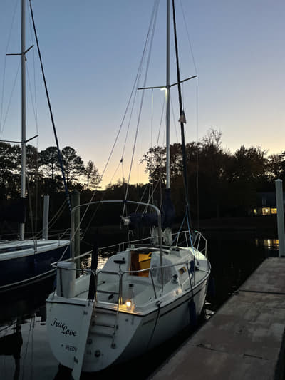 BOATZON | Pearson 27 1987